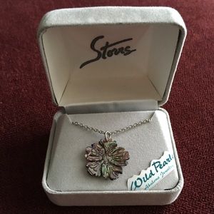 Storrs Wild Pearle Abalone Jewelry necklace
